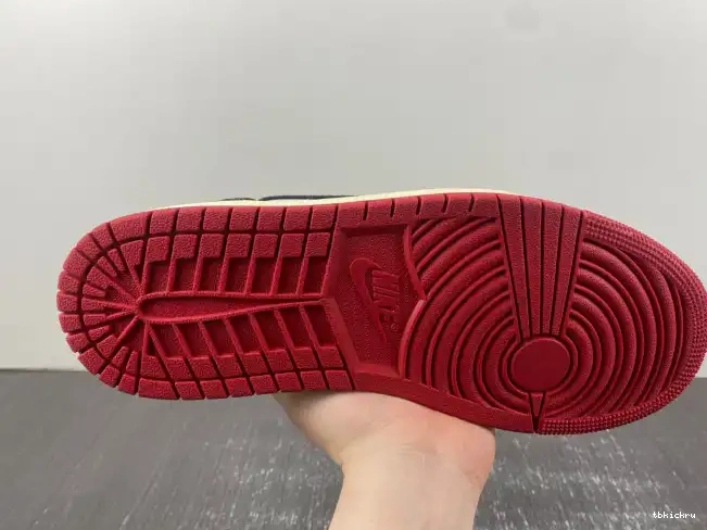 Rep TBkick OG Low 1 x Room Trophy Away Air Jordan FN0432-100 0622